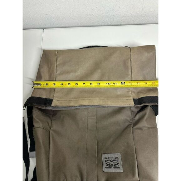 Levi's Men's Valencia Roll Top Backpack Men's Roll Top Backpack Tan Black *Notes - Picture 4 of 16